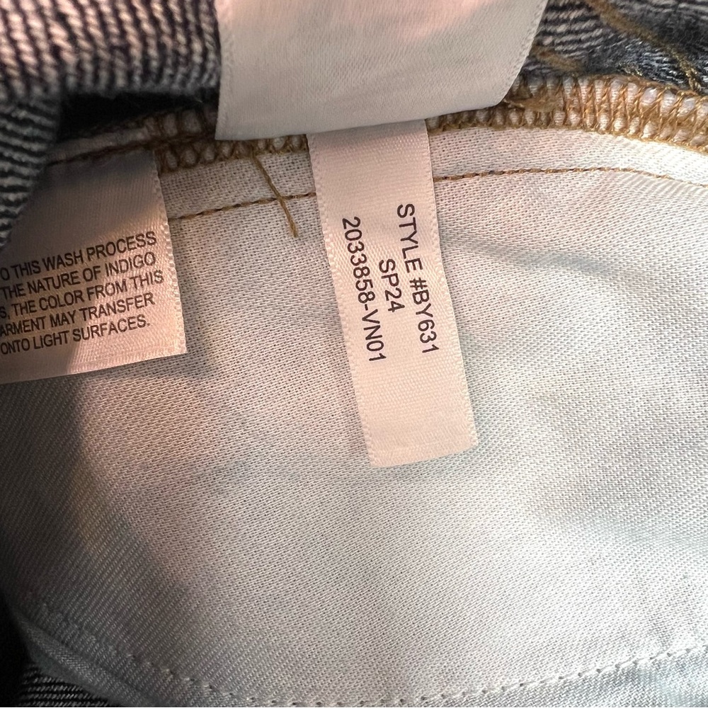 NWOT J. Crew Midlength Denim Shorts in Indigo Size 25 - Picture 9 of 11
